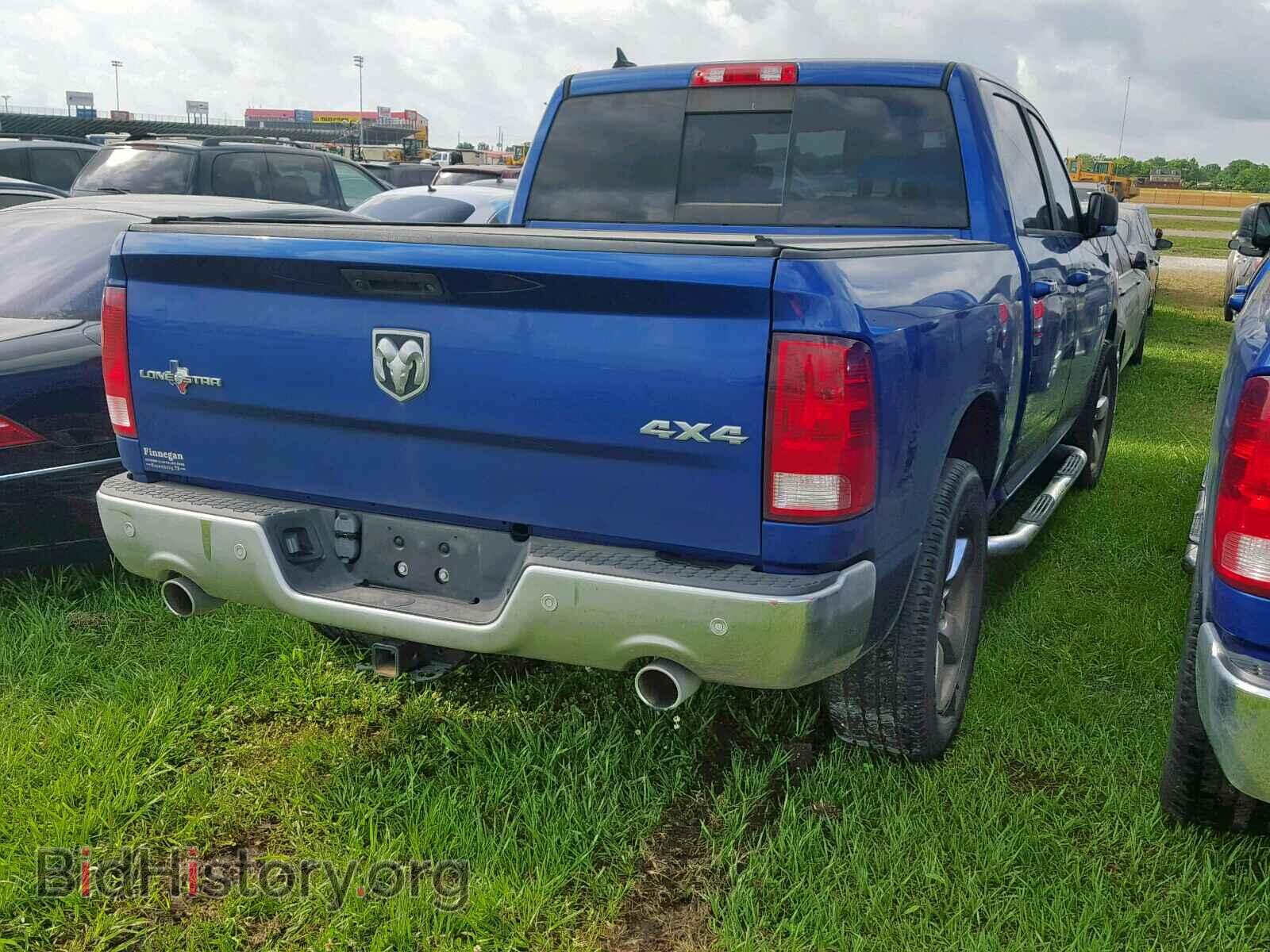 2016 RAM 1500 SLT - VIN: 1C6RR7LT4GS266039 - Фото 4