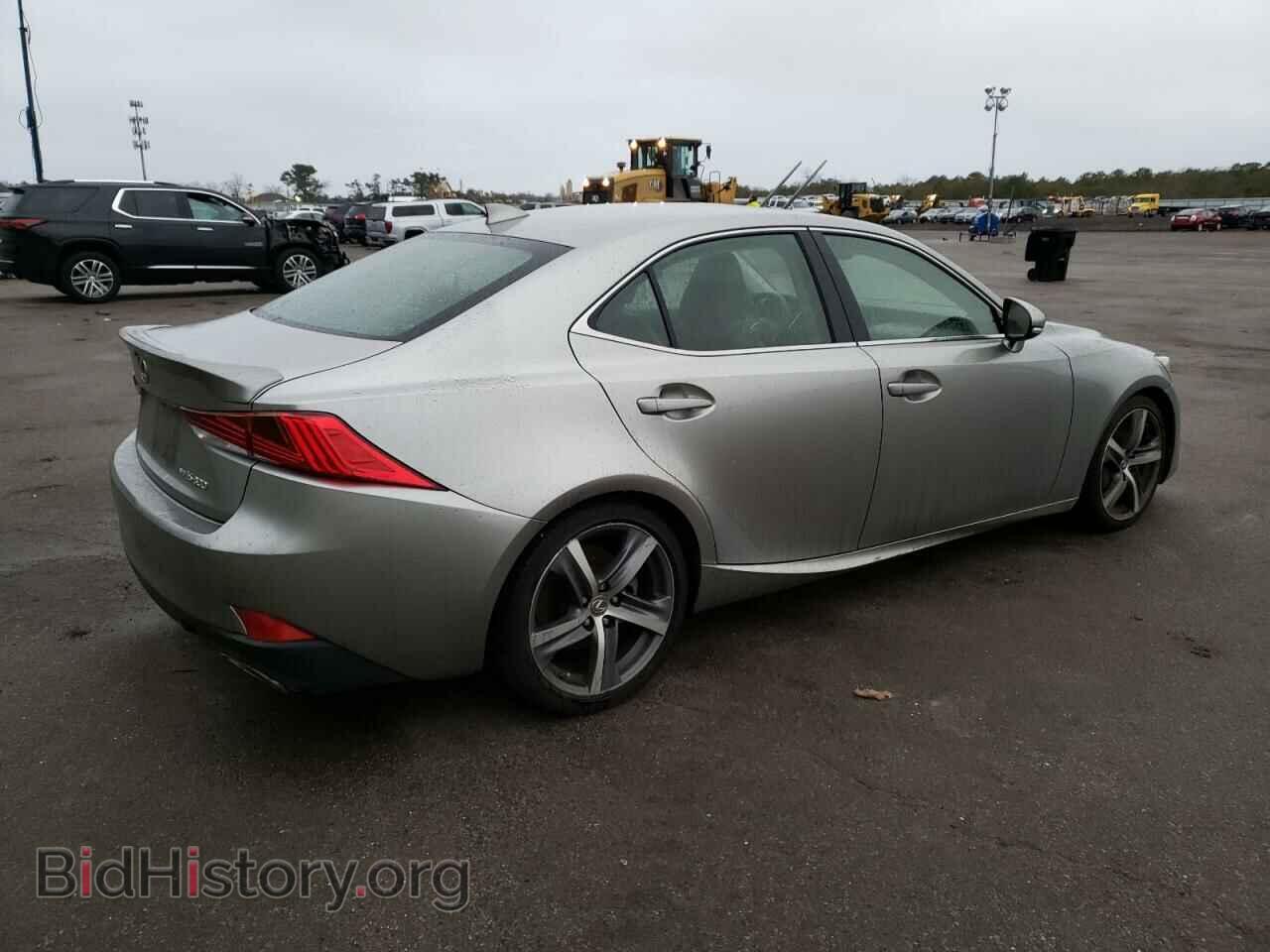 2018 LEXUS IS - VIN: JTHC81D20J5033252 - Фото 3