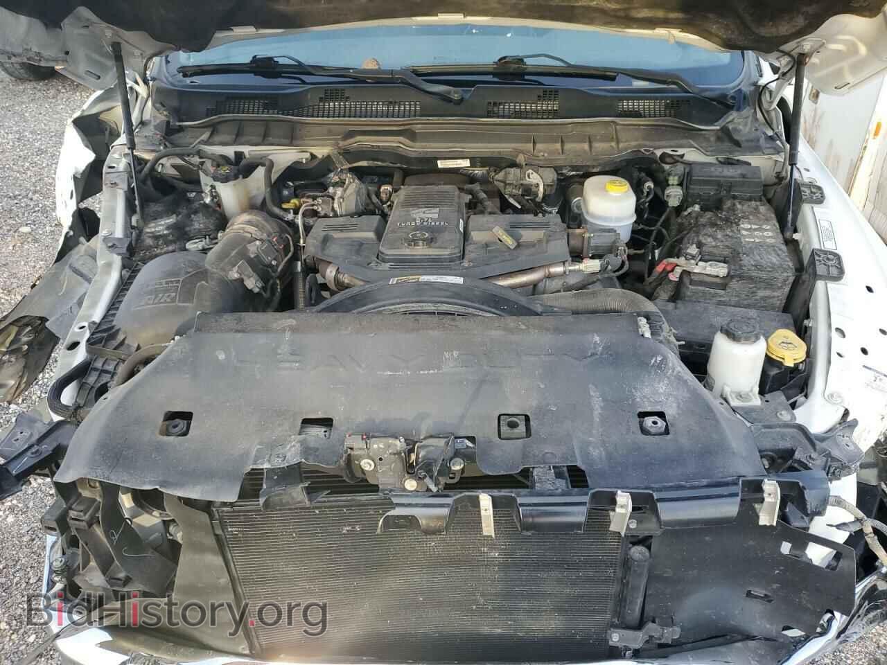 2016 RAM 3500 - VIN: 3C63R3HL6GG127836 - Photo 11