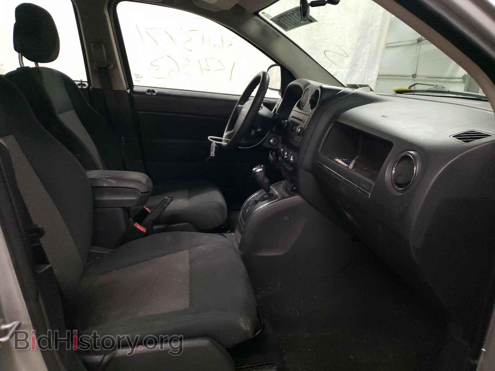 2010 JEEP COMPASS - VIN: 1J4NF4FB7AD611510 - Фото 5