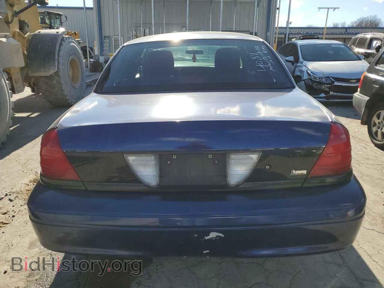 2011 FORD CROWN VIC - VIN: 2FABP7BV2BX114081 - Фото 6