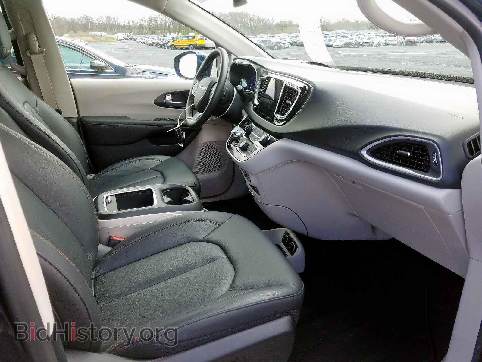 2020 CHRYSLER PACIFICA T - VIN: 2C4RC1EGXLR100451 - Photo 5