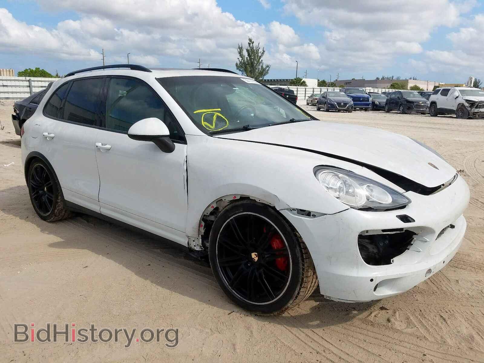 Фотография WP1AC2A2XCLA84353 - PORSCHE CAYENNE 2012
