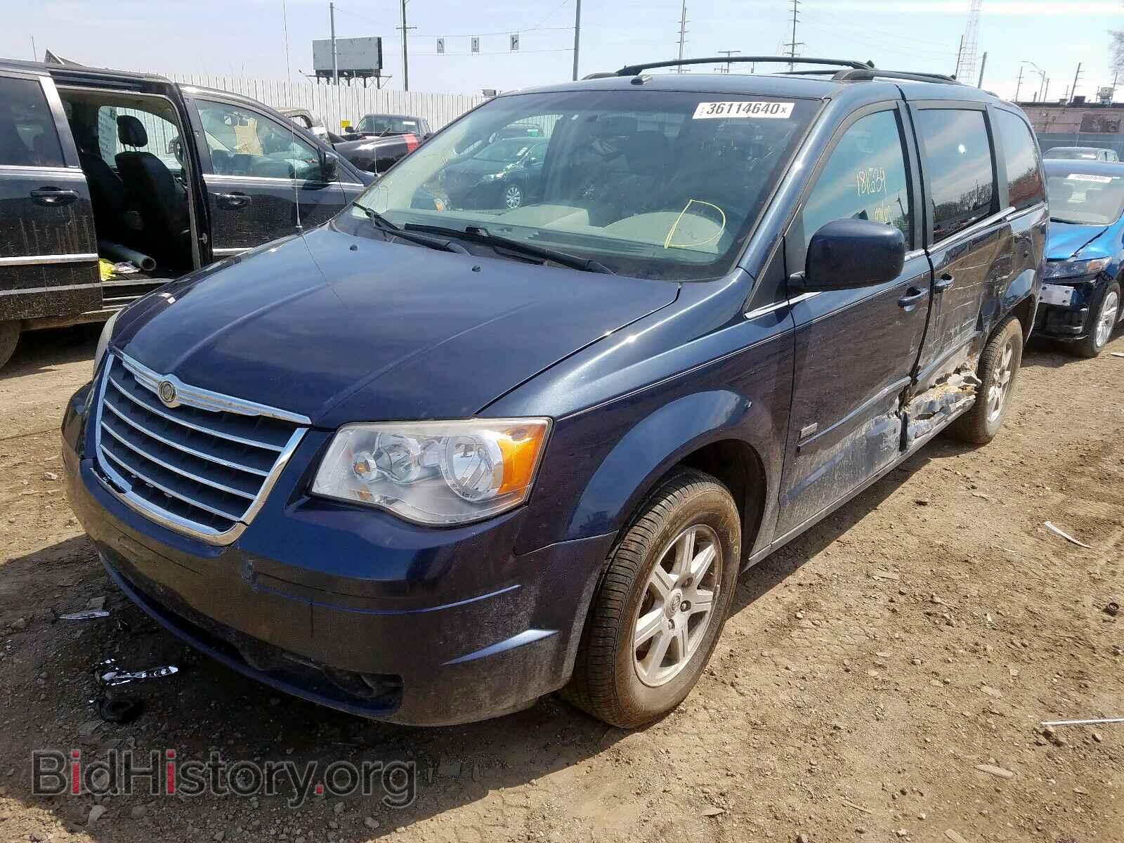 2008 CHRYSLER MINIVAN - VIN: 2A8HR54P08R759223 - Фото 2