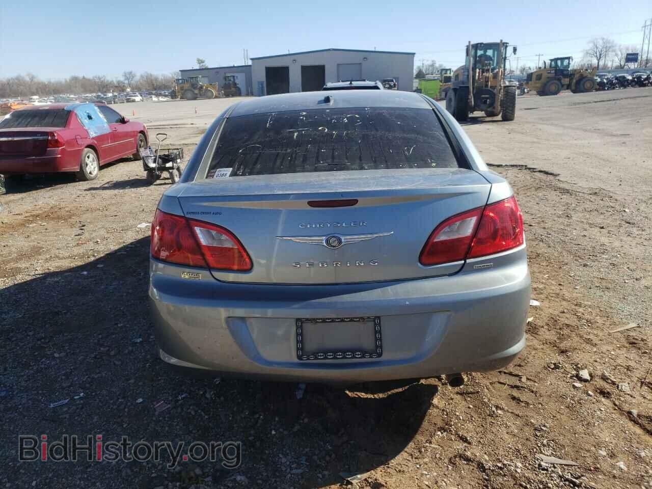 2010 CHRYSLER SEBRING - VIN: 1C3CC4FD3AN179875 - Фото 6
