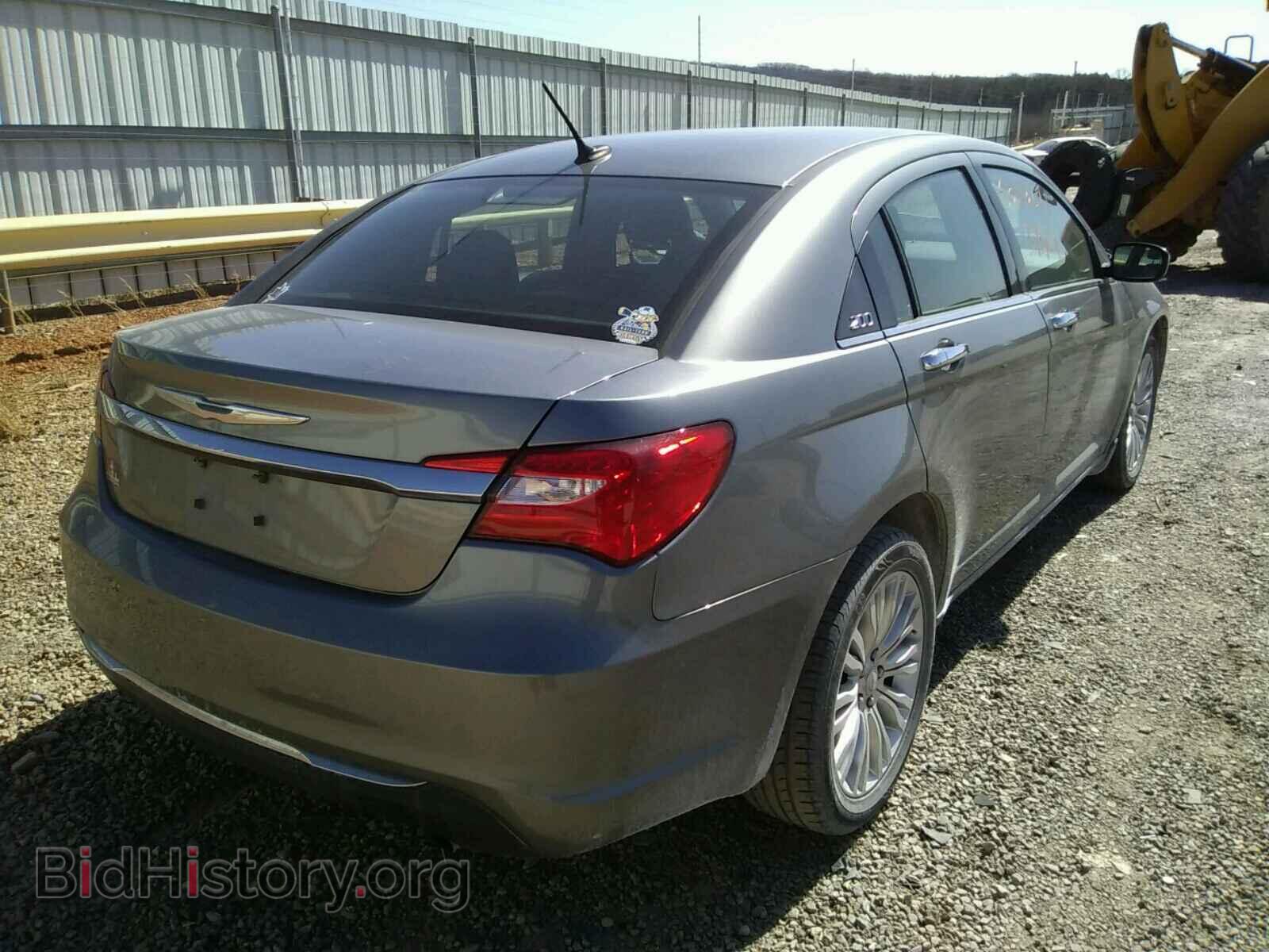 2012 CHRYSLER 200 - VIN: 1C3CCBCB2CN120889 - Фото 4