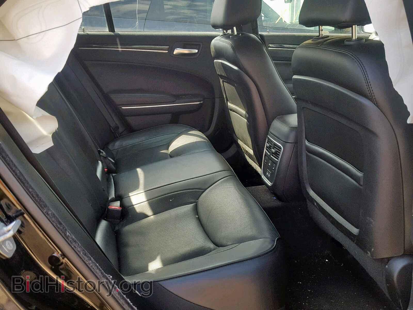 2017 CHRYSLER 300 - VIN: 2C3CCAKG8HH648542 - Фото 6
