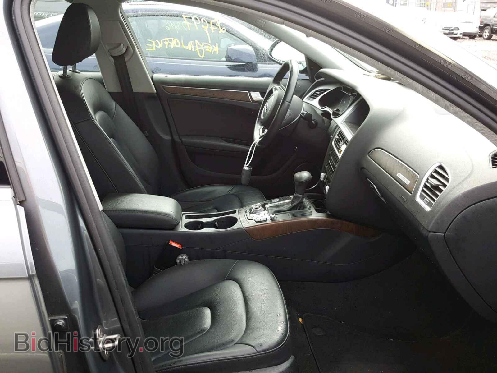 2016 AUDI A4 - VIN: WAUFFAFL5GN012400 - Photo 5