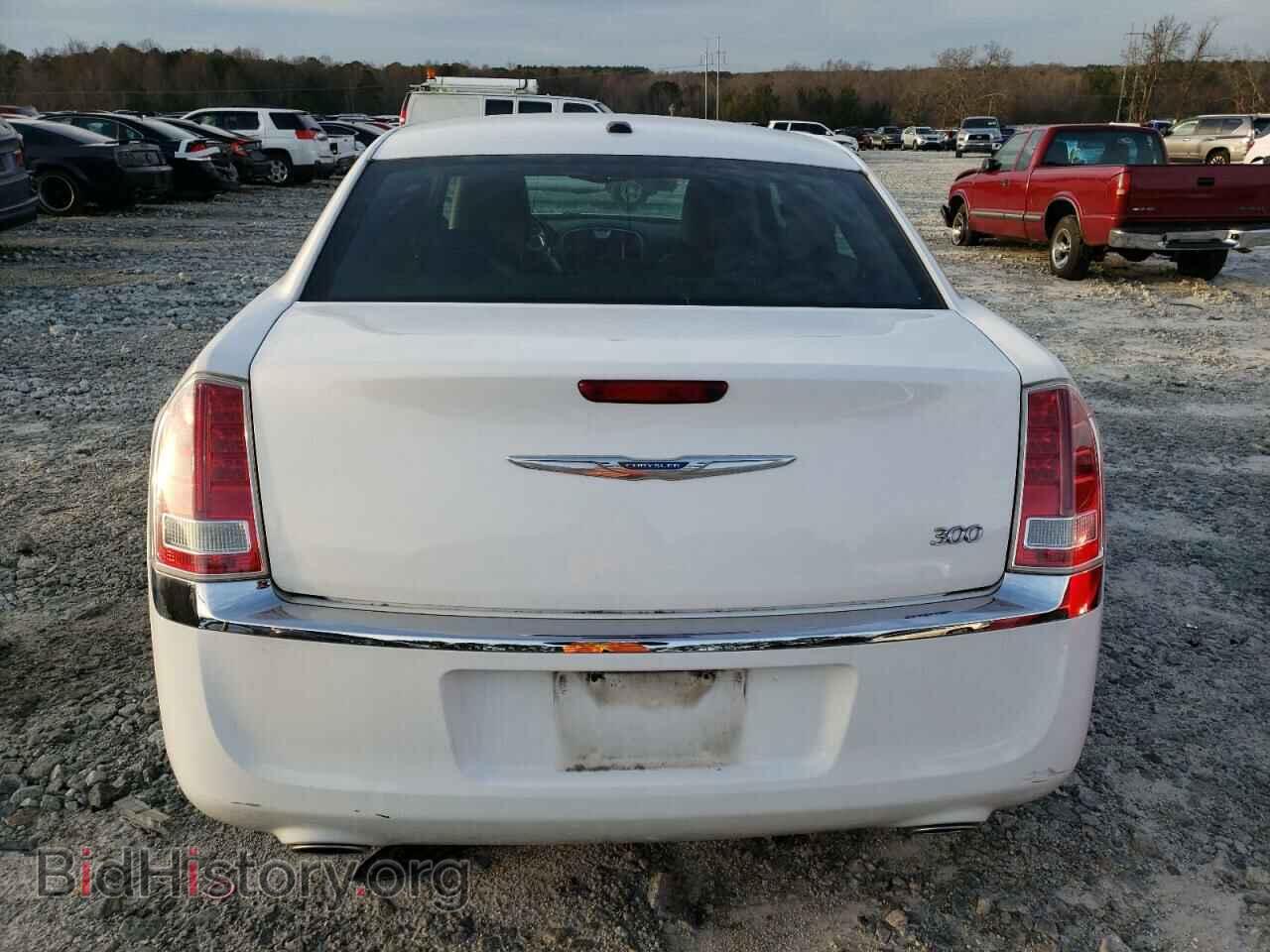 2014 CHRYSLER 300 - VIN: 2C3CCAAG7EH255533 - Фото 6