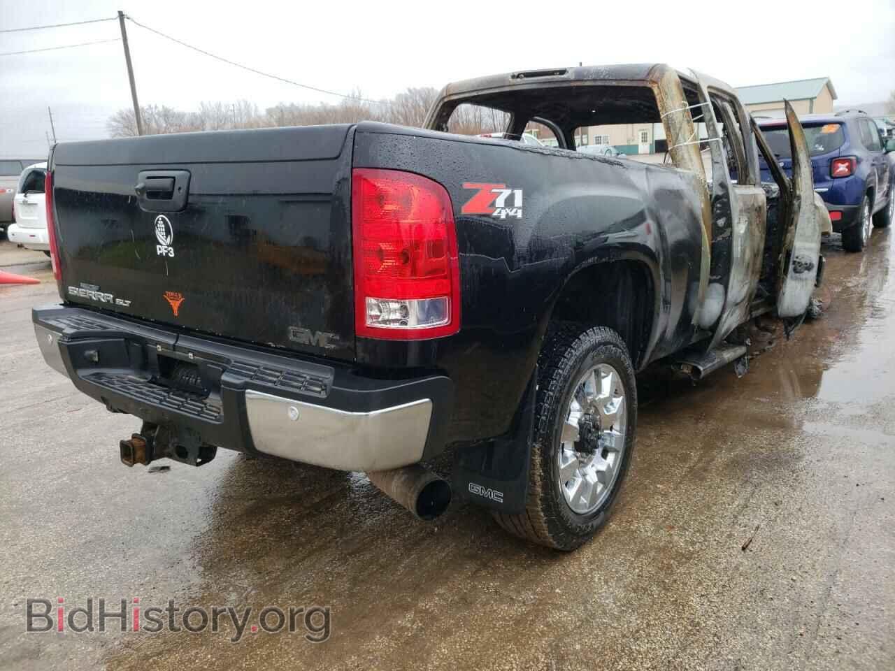 2013 GMC SIERRA - VIN: 1GT121C85DF226060 - Фото 4