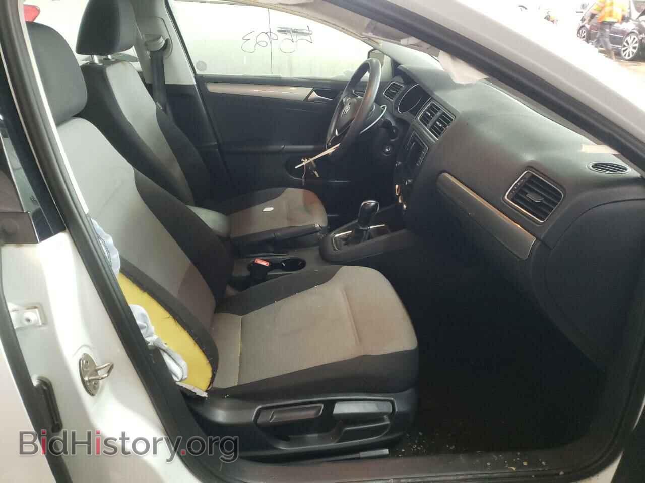 2017 VOLKSWAGEN JETTA - VIN: 3VW2B7AJ1HM370303 - Фото 5