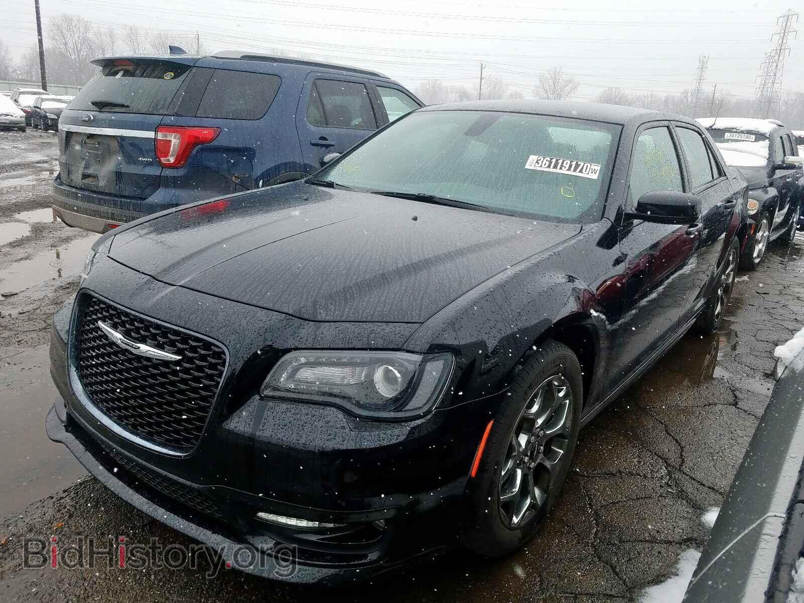 2017 CHRYSLER 300 - VIN: 2C3CCAGG8HH558073 - Фото 2