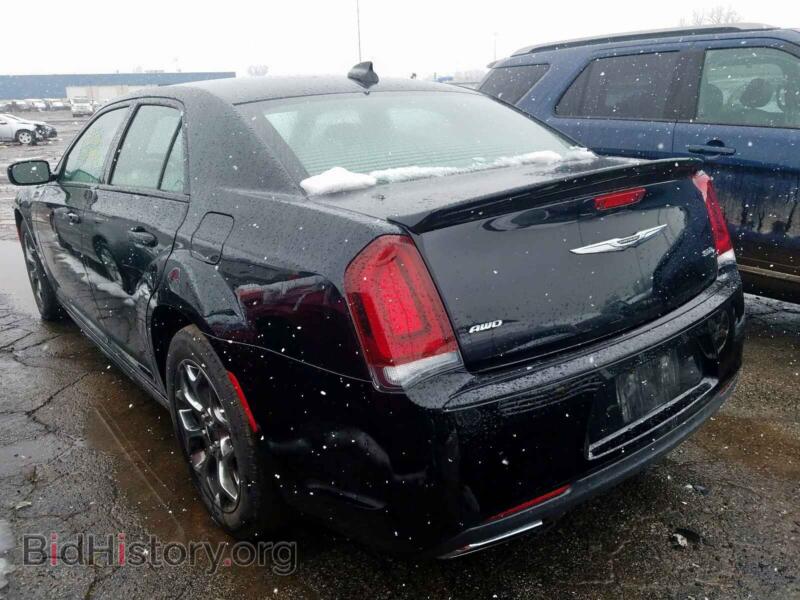 2017 Chrysler 300 (VIN 2C3CCAGG8HH558073) — фото 3 из 10