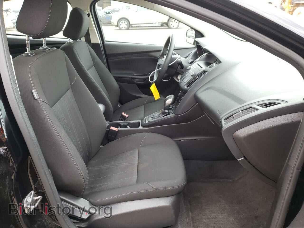 2017 FORD FOCUS - VIN: 1FADP3F23HL215931 - Фото 5