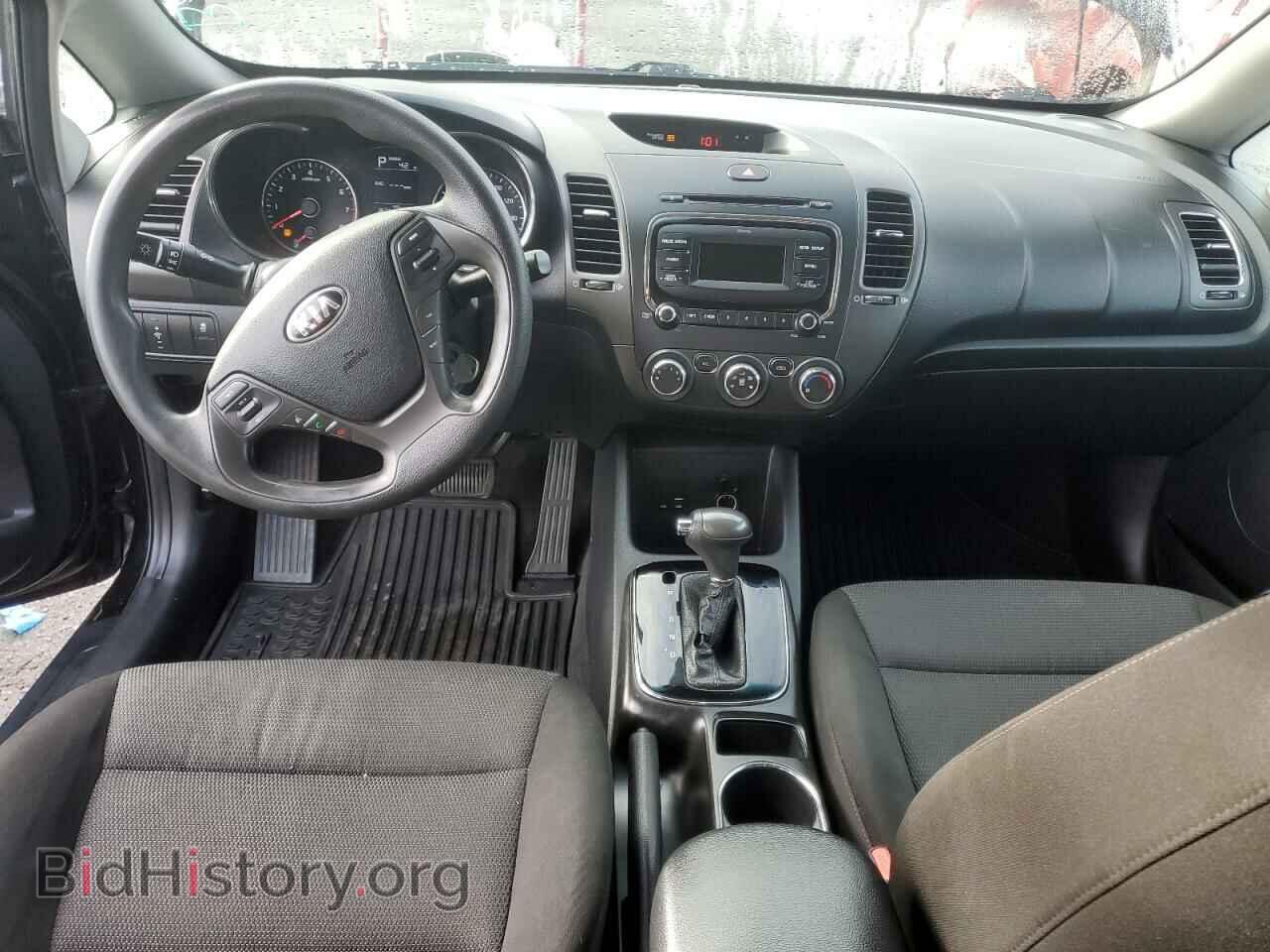 2017 KIA FORTE - VIN: 3KPFK4A77HE075983 - Фото 8