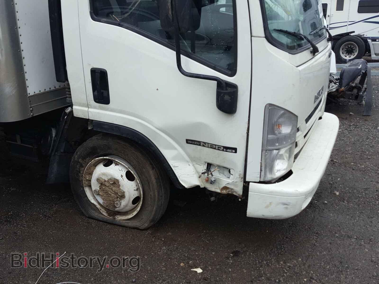 2017 ISUZU NPR - VIN: 54DC4W1B5HS809011 - Photo 9
