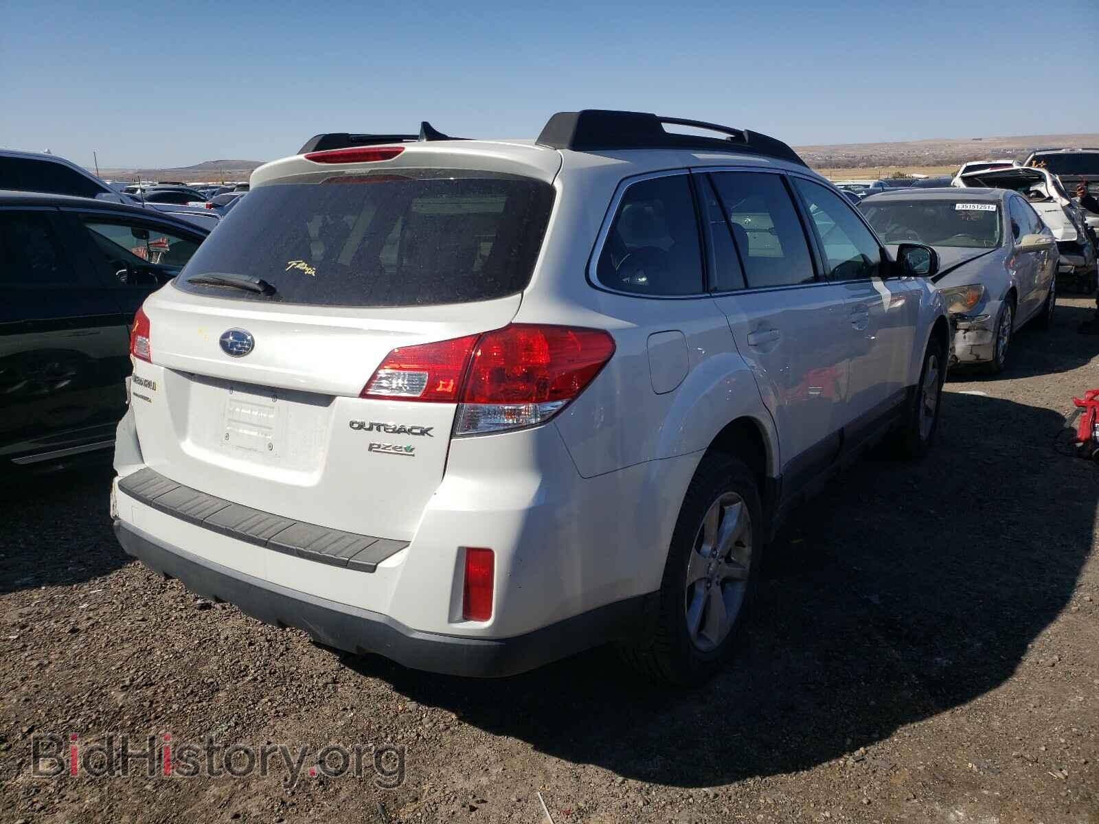 2013 SUBARU OUTBACK - VIN: 4S4BRBLC2D3295201 - Photo 4