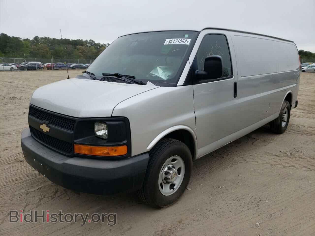 2013 CHEVROLET EXPRESS - VIN: 1GCWGGCG9D1108155 - Фото 2