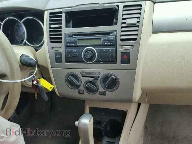 2010 NISSAN VERSA - VIN: 3N1BC1AP5AL366982 - Фото 9