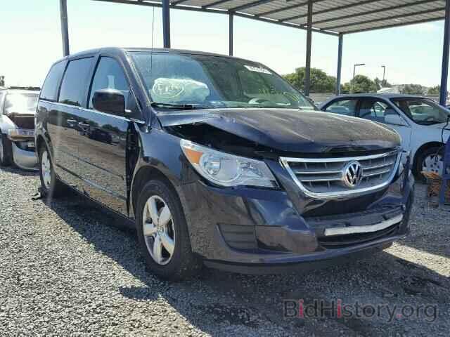 Photo 2V4RW3D16AR246140 - VOLKSWAGEN ROUTAN 2010