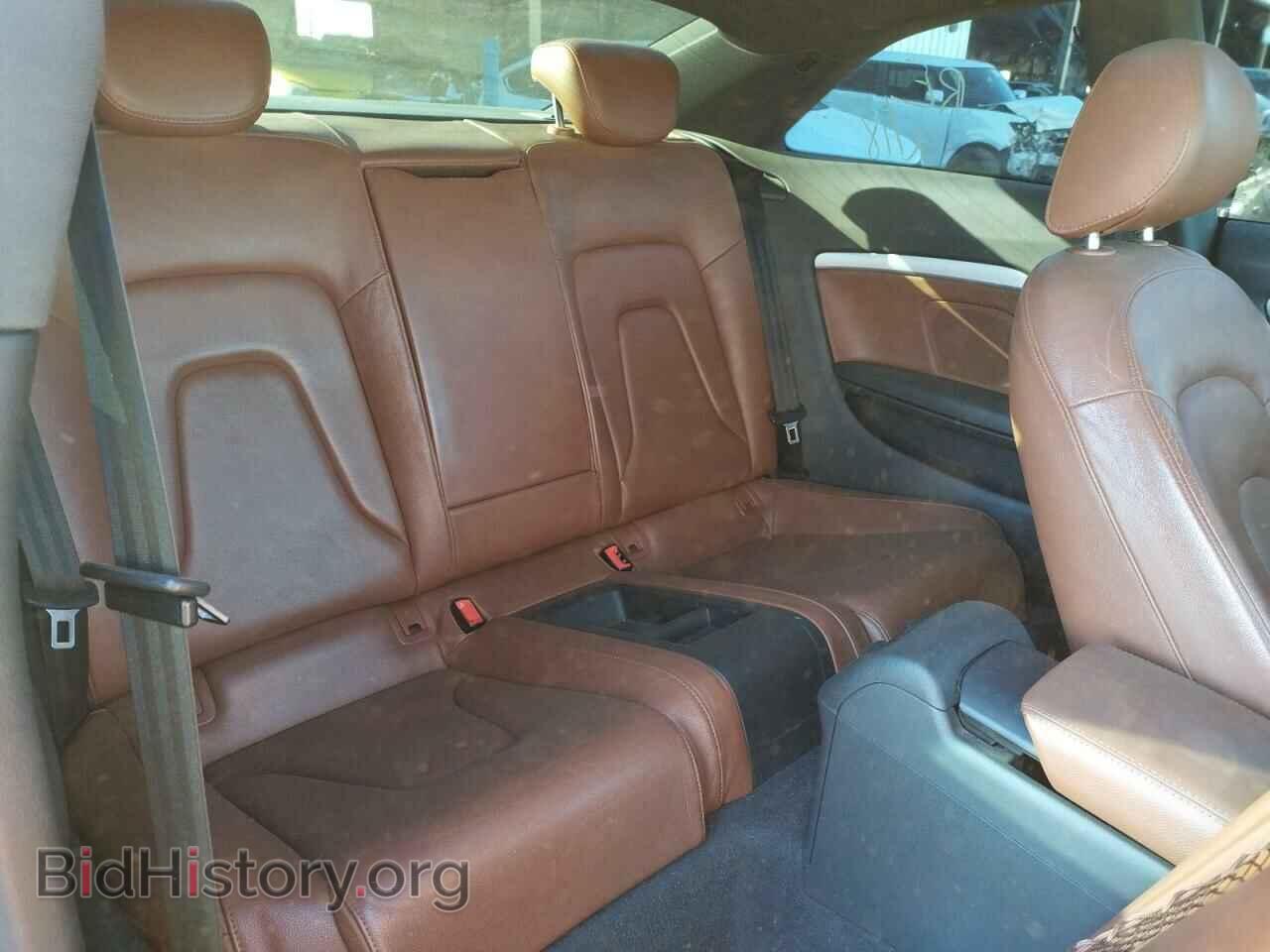 2010 AUDI A5 - VIN: WAULFAFR7AA053276 - Фото 6