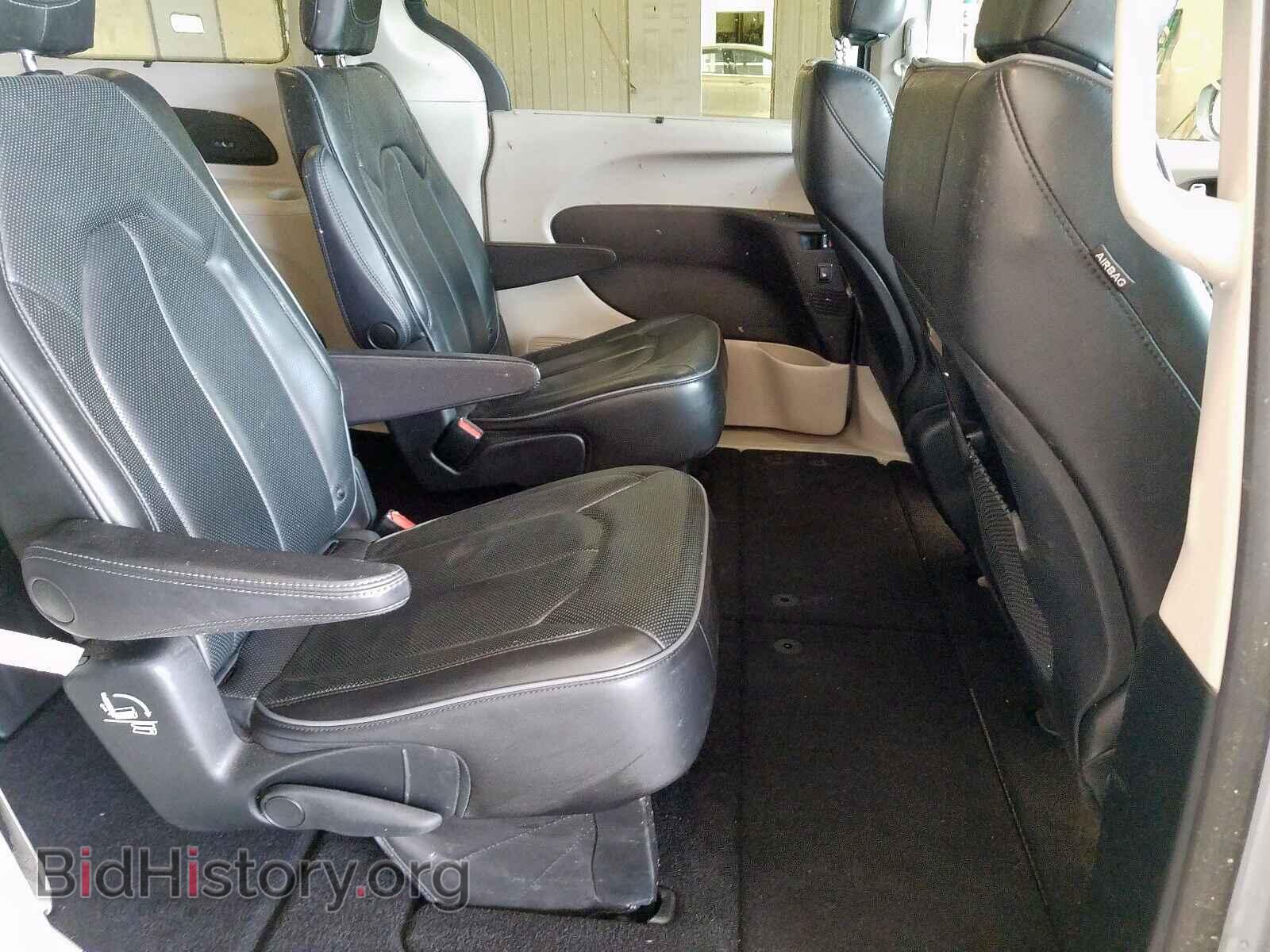 2019 CHRYSLER PACIFICA - VIN: 2C4RC1GG7KR551946 - Фото 6