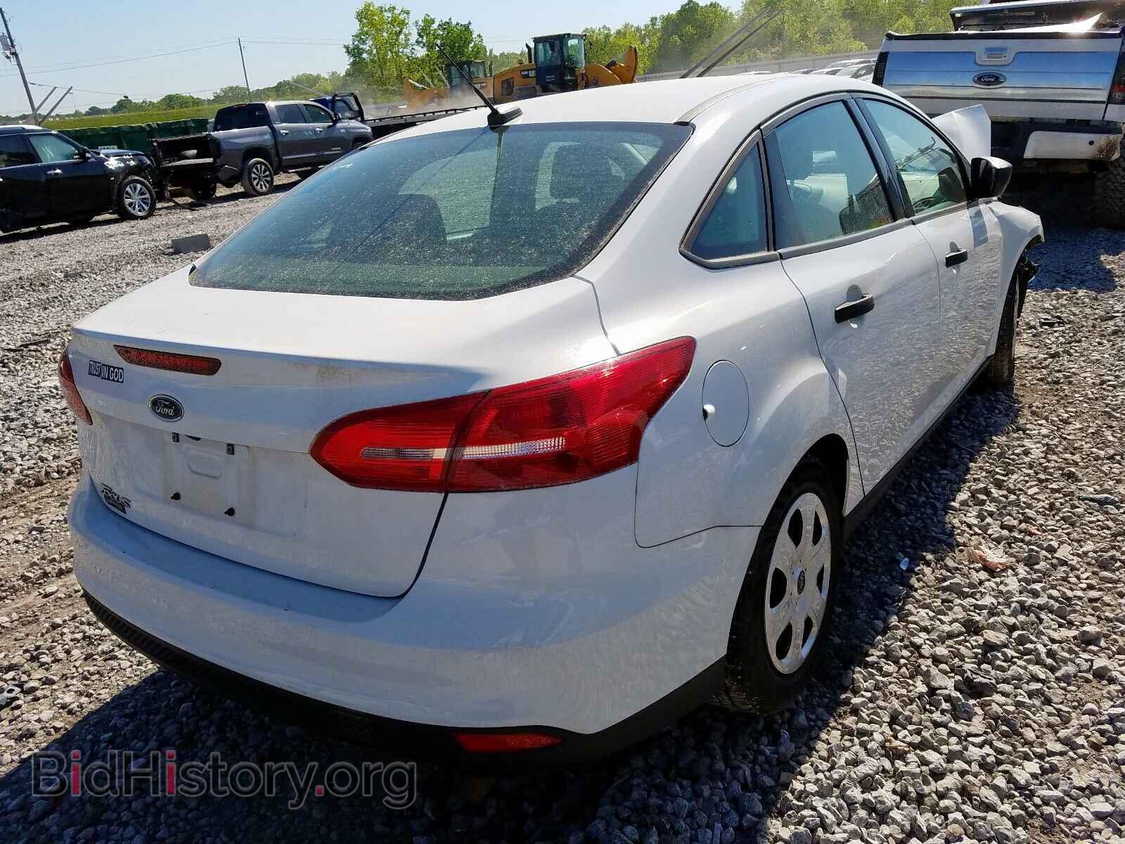 2017 FORD FOCUS - VIN: 1FADP3E2XHL298064 - Photo 4