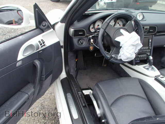 2011 PORSCHE 911 - VIN: WP0CA2A91BS740263 - Фото 9