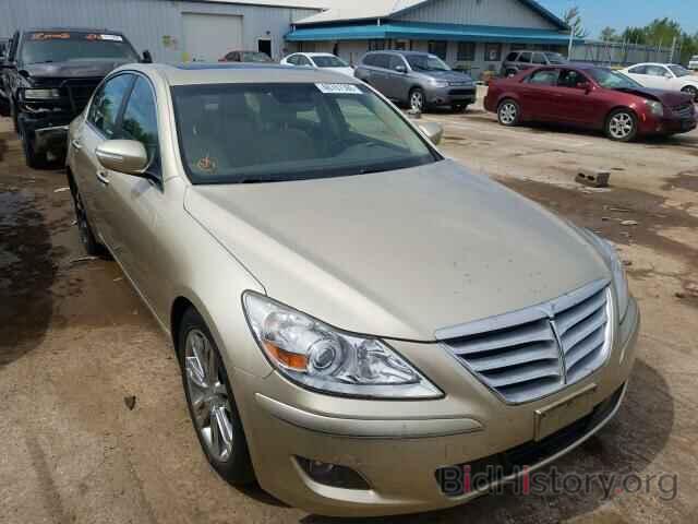 Photo KMHGC4DF7BU141912 - HYUNDAI GENESIS 2011