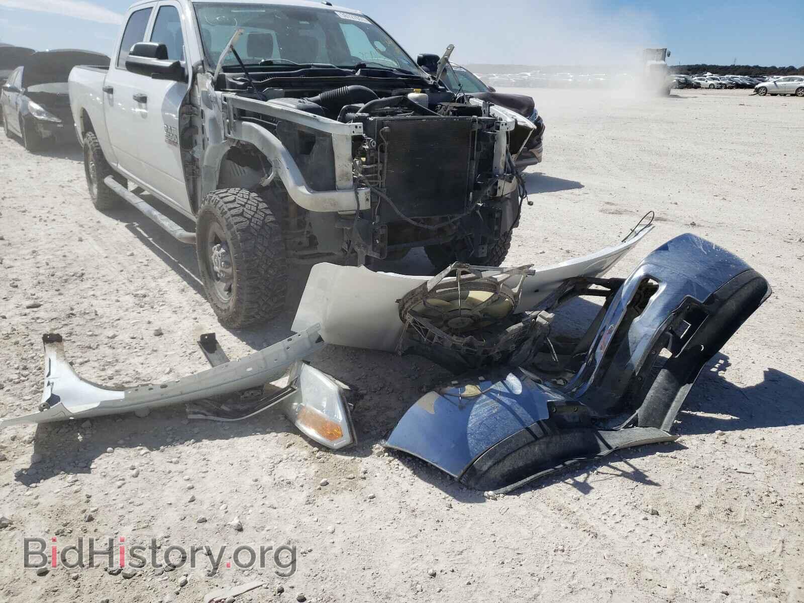 2013 RAM 2500 - VIN: 3C6TR5CT6DG562600 - Photo 9