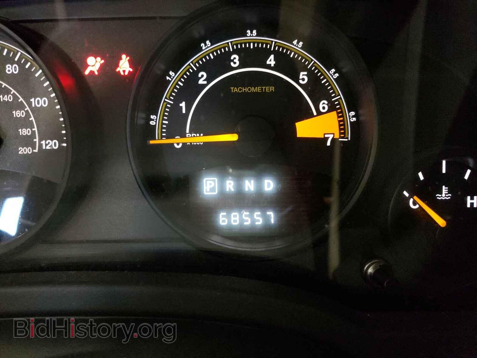 2016 JEEP COMPASS - VIN: 1C4NJDBB2GD778375 - Фото 8