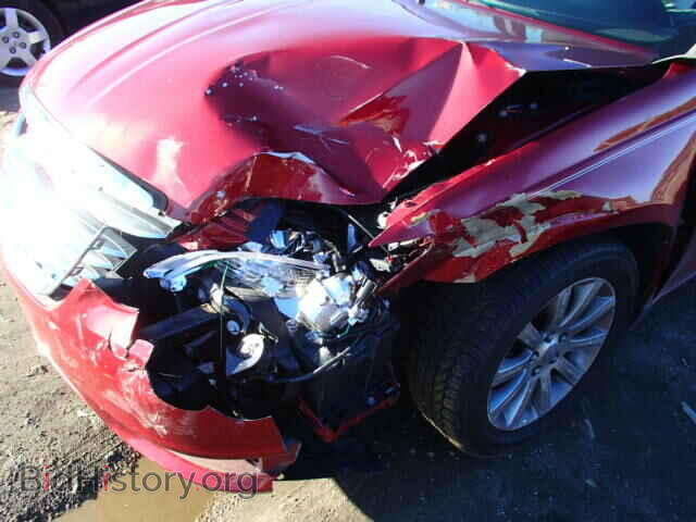 2012 CHRYSLER 200 - VIN: 1C3CCBBG4CN107770 - Photo 9