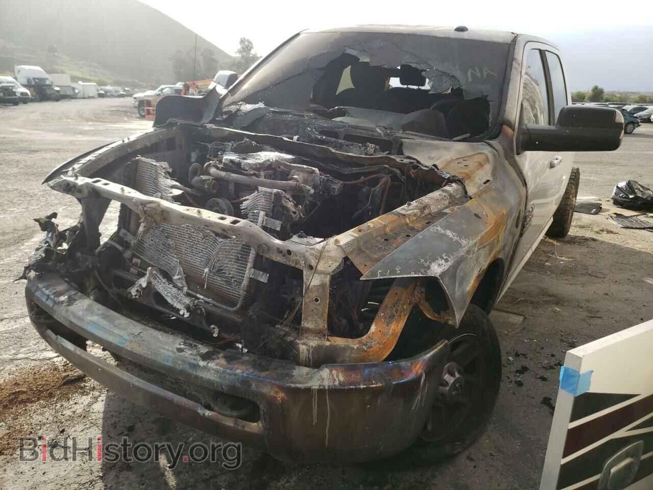 2015 RAM 3500 - VIN: 3C63R3HL1FG602369 - Фото 2