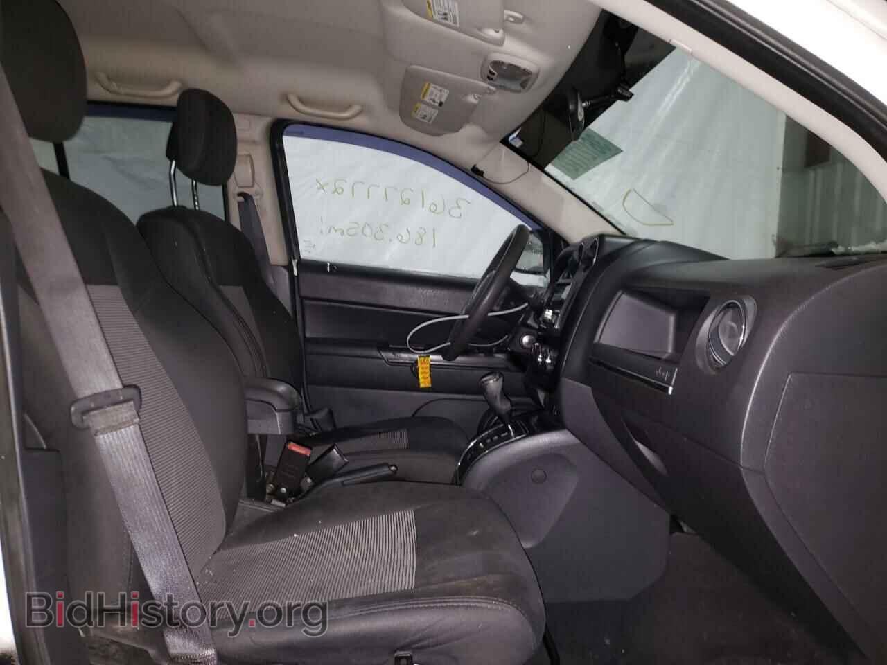 2011 JEEP COMPASS - VIN: 1J4NF1FB3BD277993 - Фото 5
