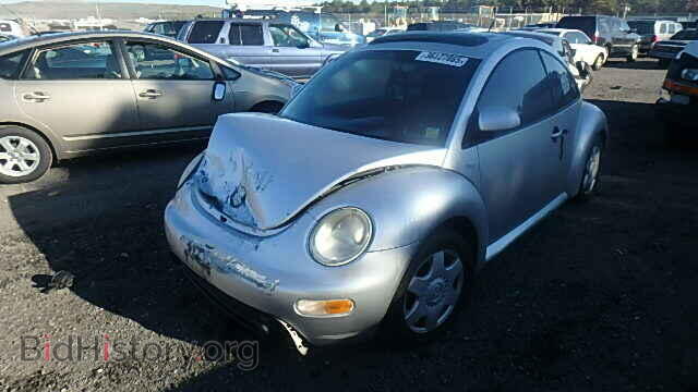 2000 VOLKSWAGEN BEETLE - VIN: 3VWCC21C7YM423091 - Фото 2