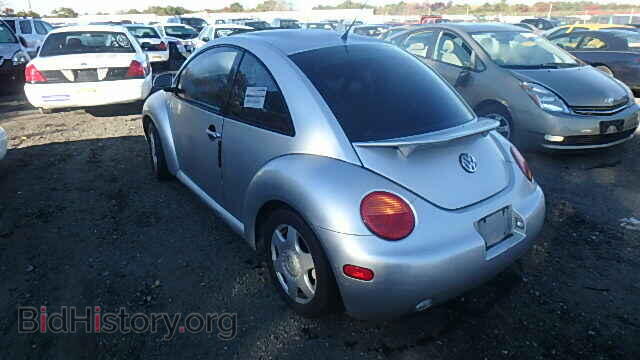 2000 VOLKSWAGEN BEETLE - VIN: 3VWCC21C7YM423091 - Фото 3