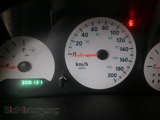 2005 DODGE CARAVAN - VIN: 1D4GP25RX5B412700 - Photo 8