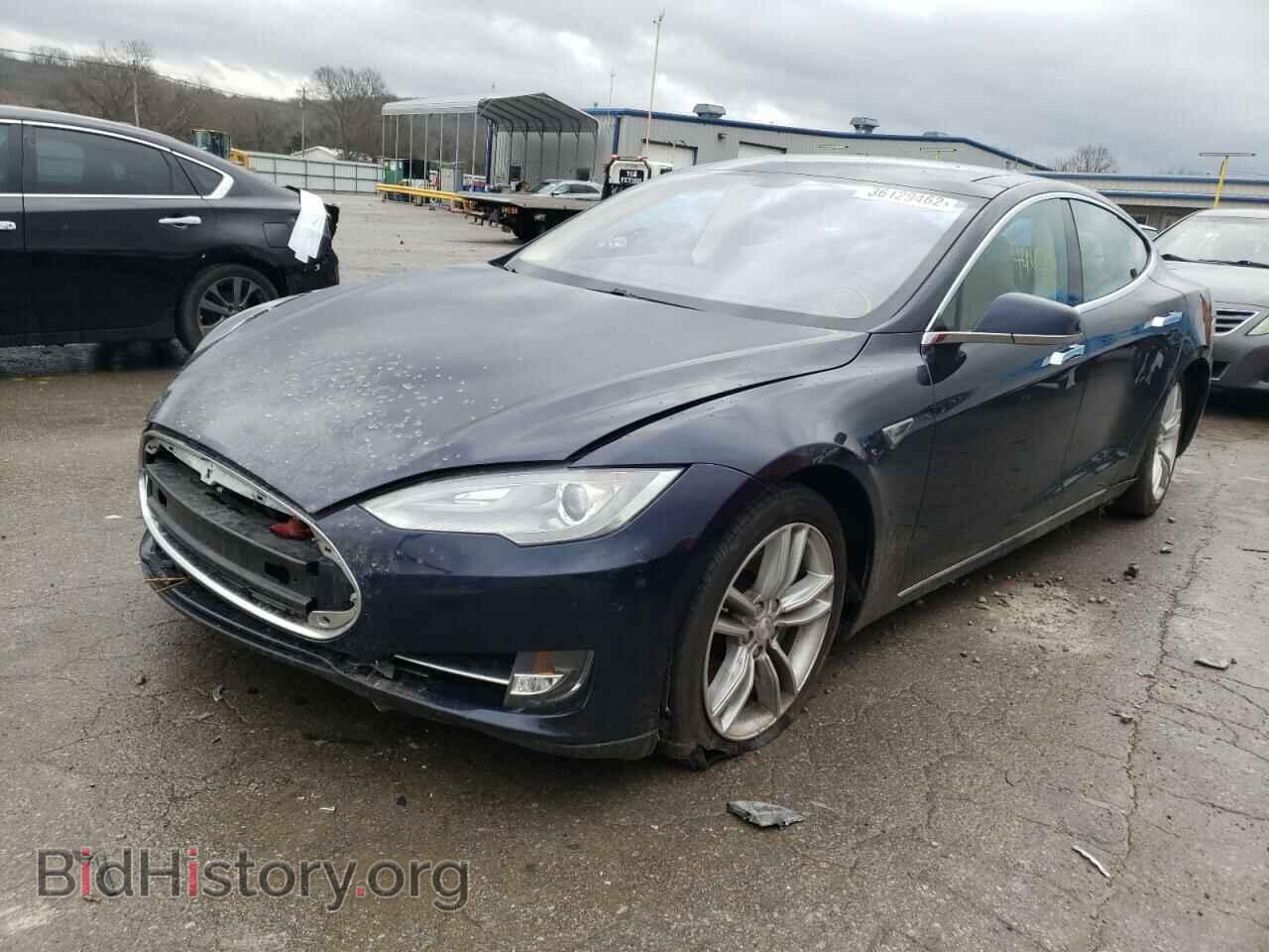 2013 TESLA MODEL S - VIN: 5YJSA1CN3DFP07460 - Фото 2