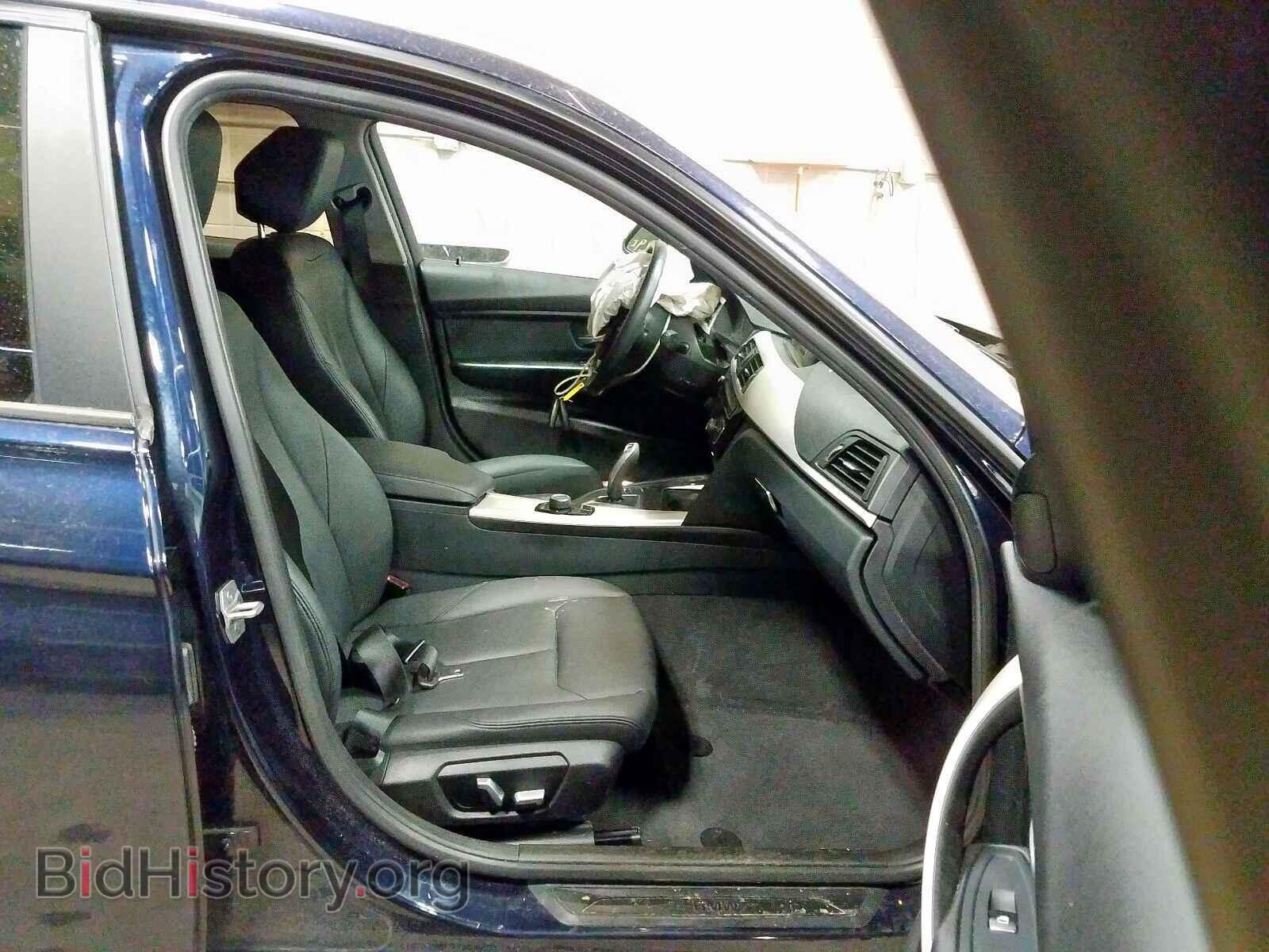 2016 BMW 3 SERIES - VIN: WBA8E5G51GNU19648 - Фото 5