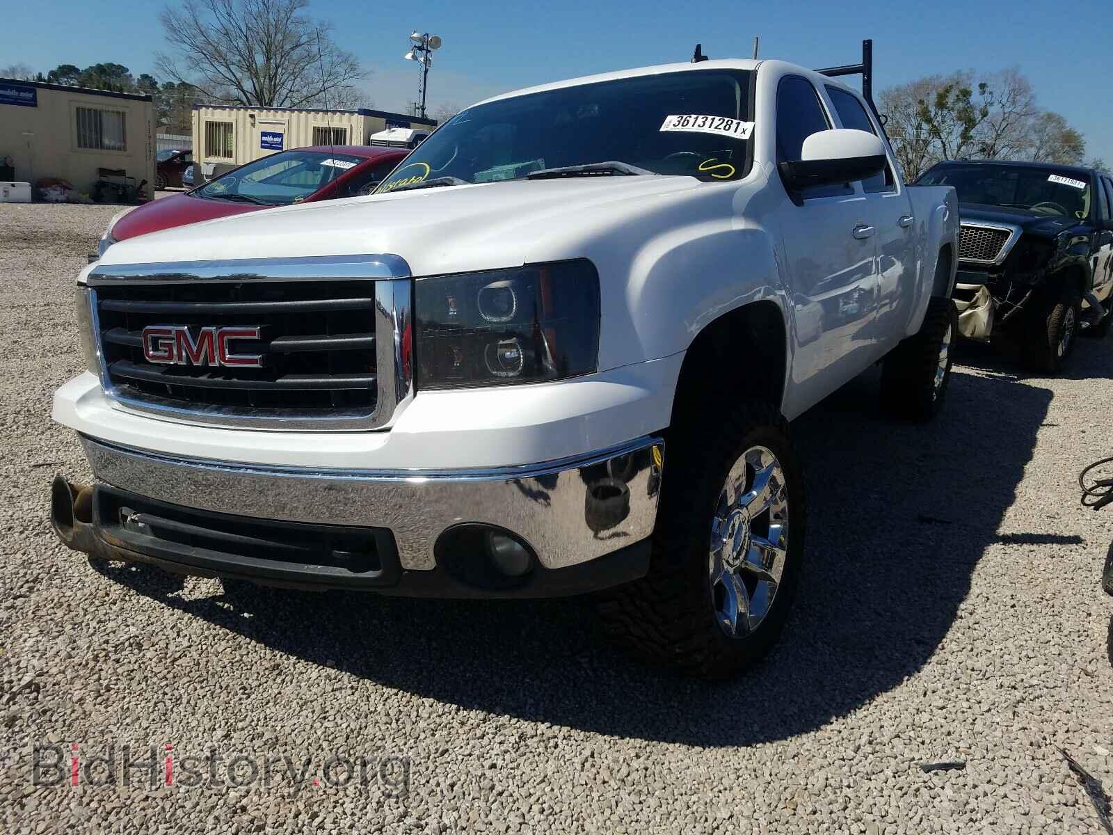 2008 GMC SIERRA - VIN: 3GTEC13J28G200148 - Фото 2