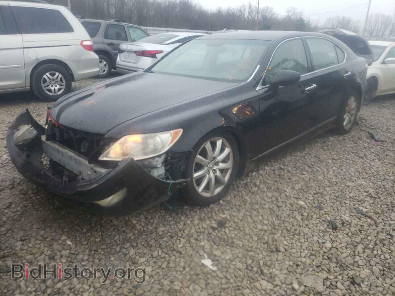 2007 LEXUS LS460 - VIN: JTHGL46F275020352 - Фото 2
