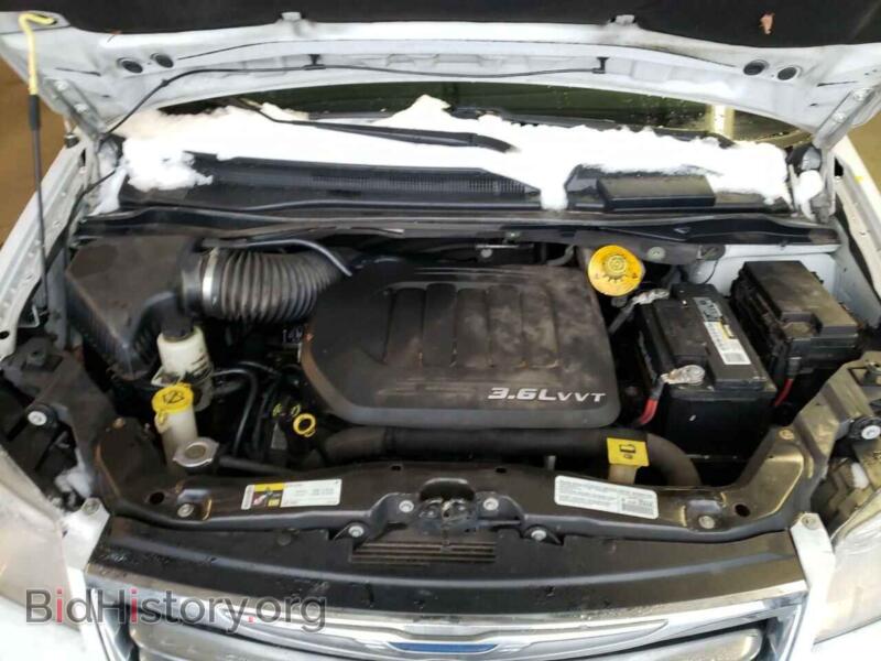 2014 Chrysler MINIVAN (VIN 2C4RC1BG4ER440444) — фото 7 из 10