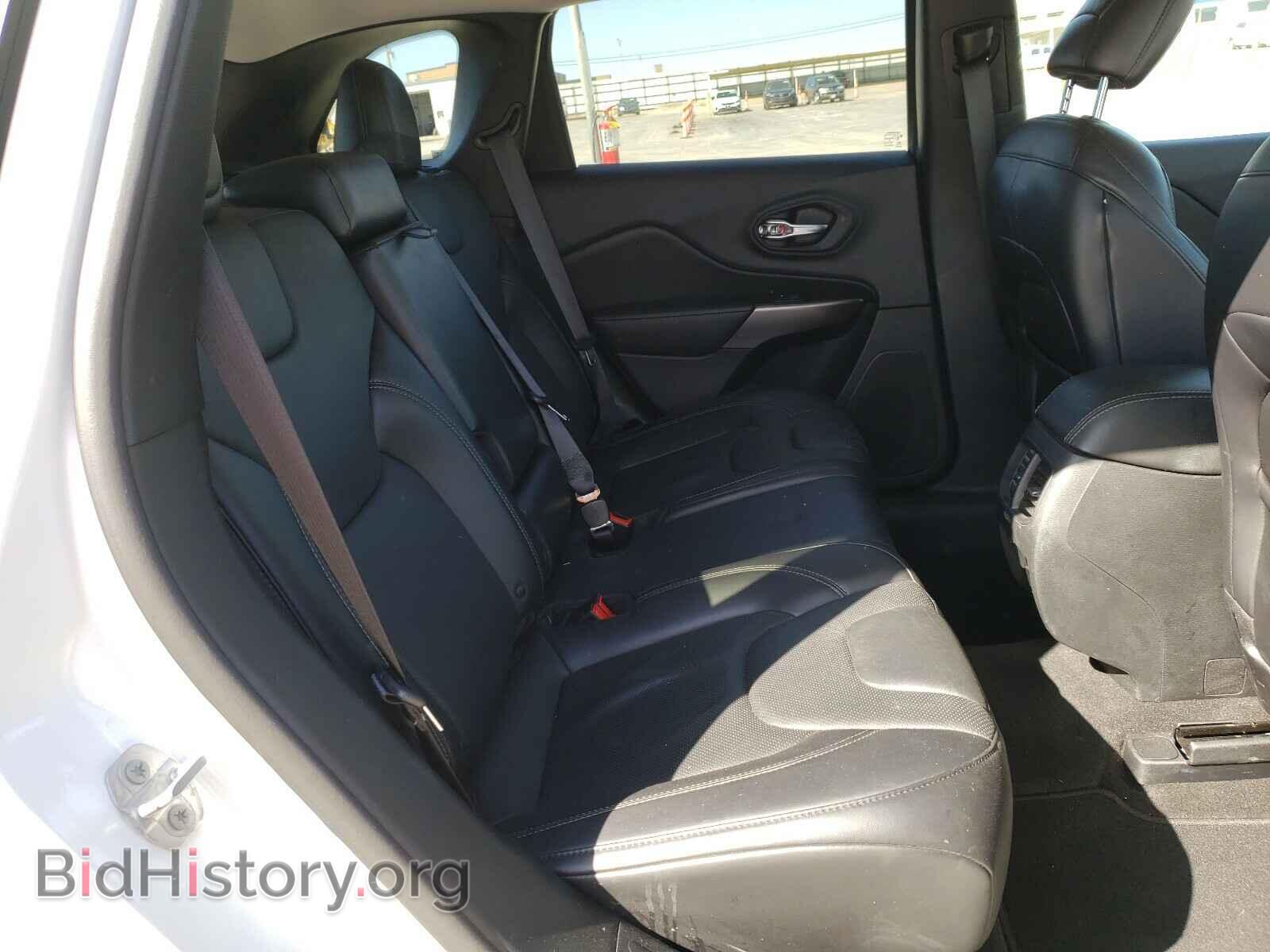 2019 JEEP CHEROKEE - VIN: 1C4PJLDB2KD427698 - Фото 6