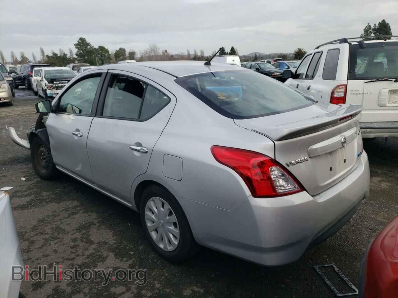 2016 NISSAN VERSA - VIN: 3N1CN7AP2GL853924 - Фото 2