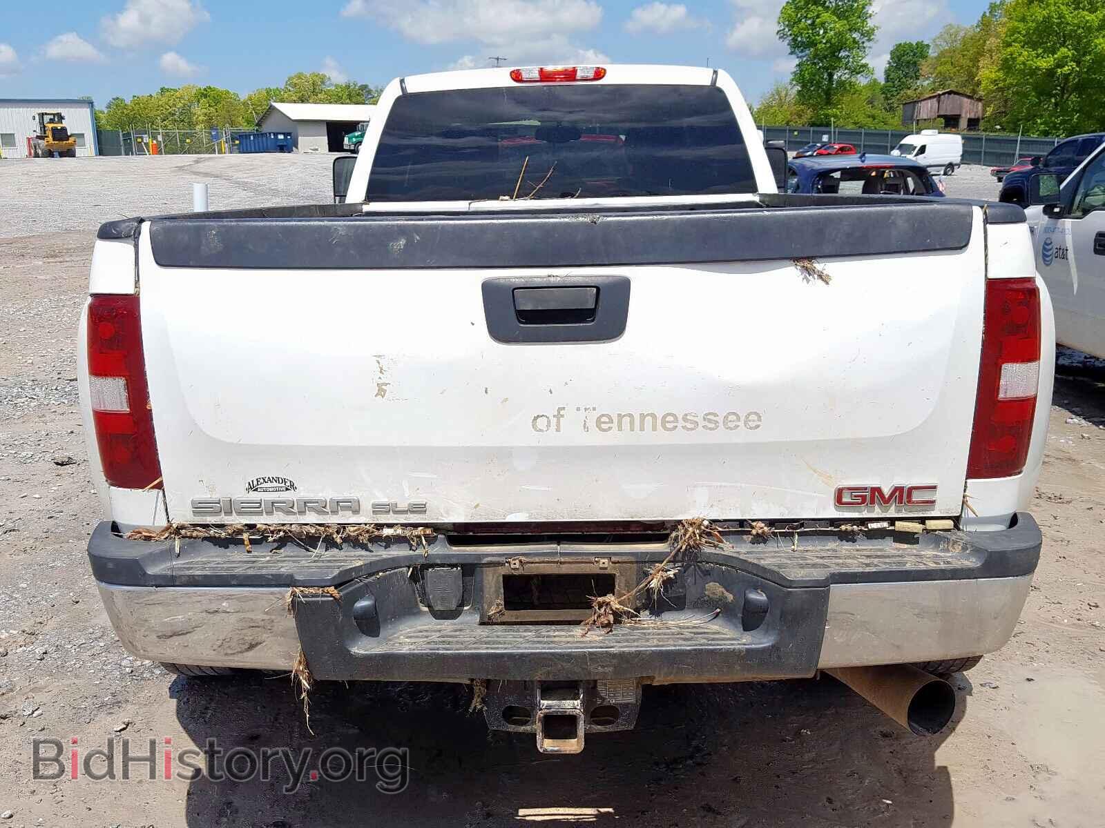 2011 GMC SIERRA - VIN: 1GT513C88BZ246346 - Фото 9