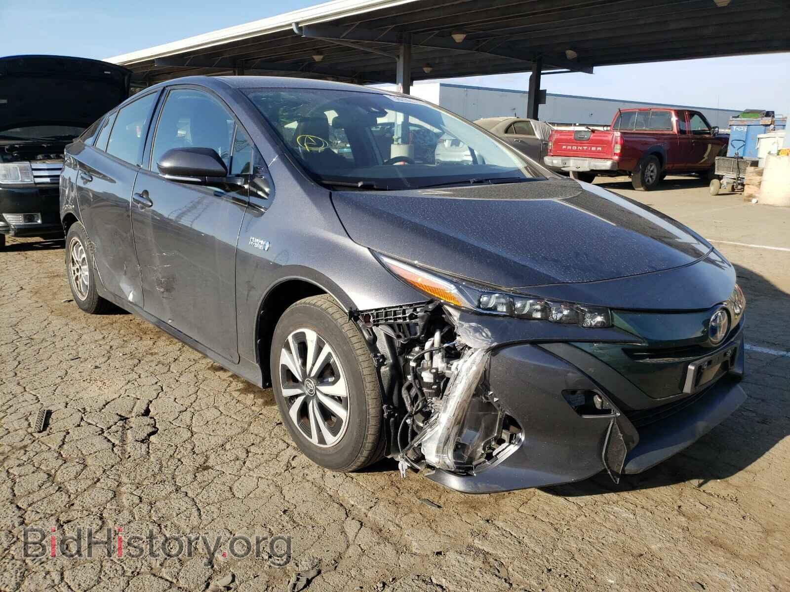 Photo JTDKARFP4H3003900 - TOYOTA PRIUS 2017