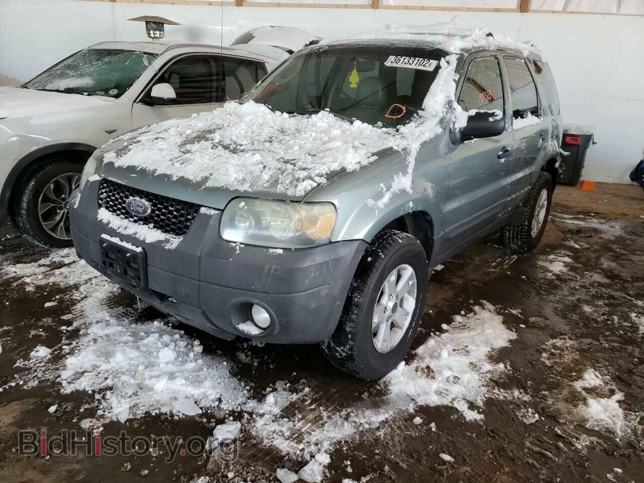 2007 FORD ESCAPE - VIN: 1FMYU93187KA29367 - Фото 2
