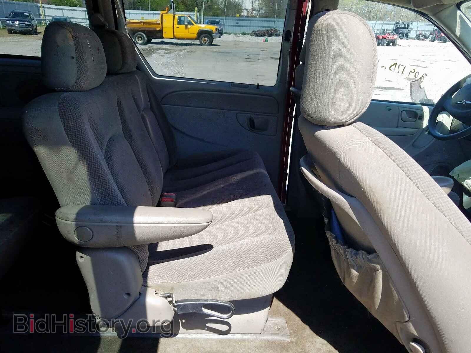 2006 CHRYSLER MINIVAN - VIN: 1A4GP45R46B610791 - Фото 6