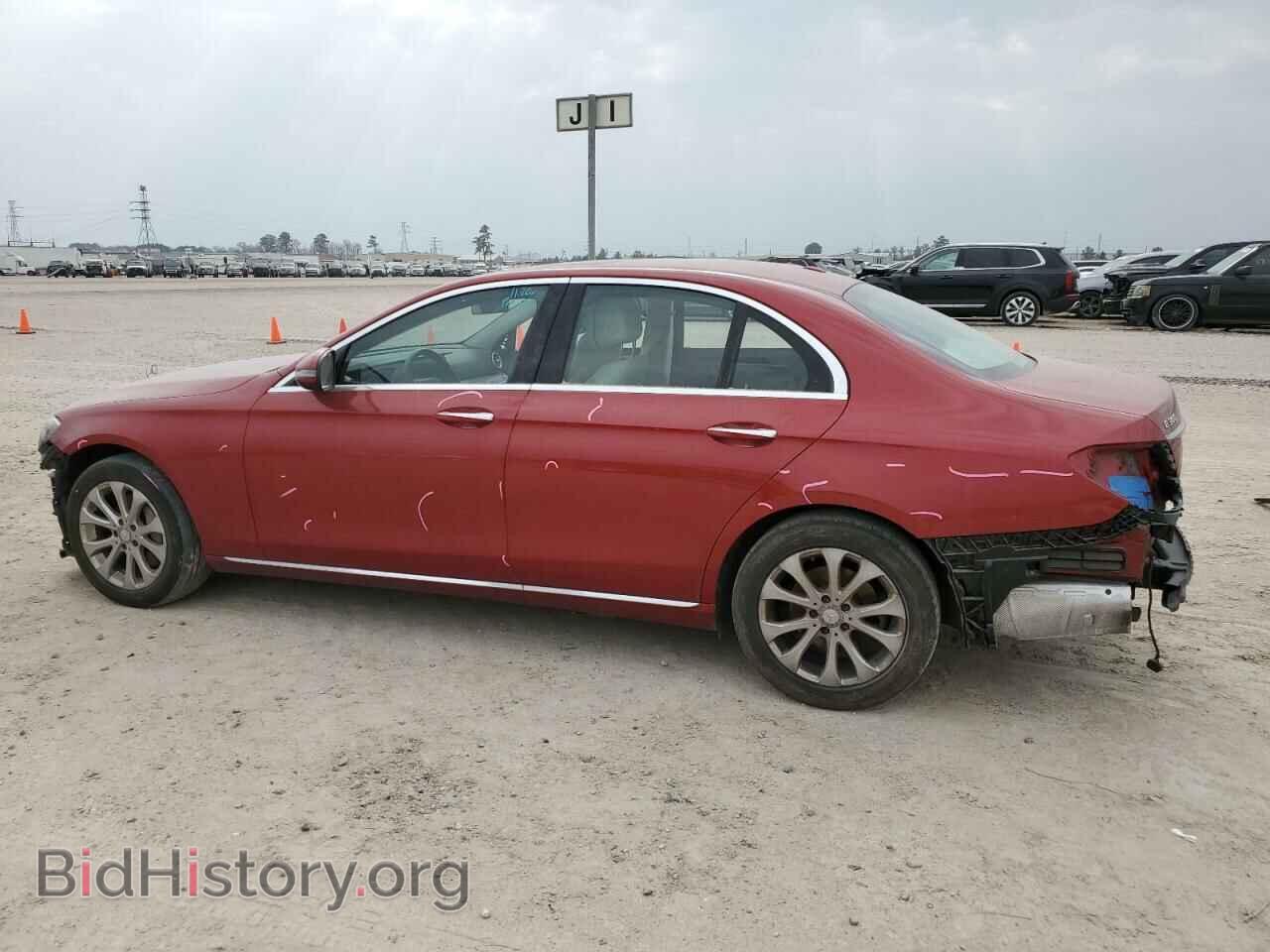 2017 MERCEDES-BENZ E-CLASS - VIN: WDDZF4JB6HA205332 - Фото 2