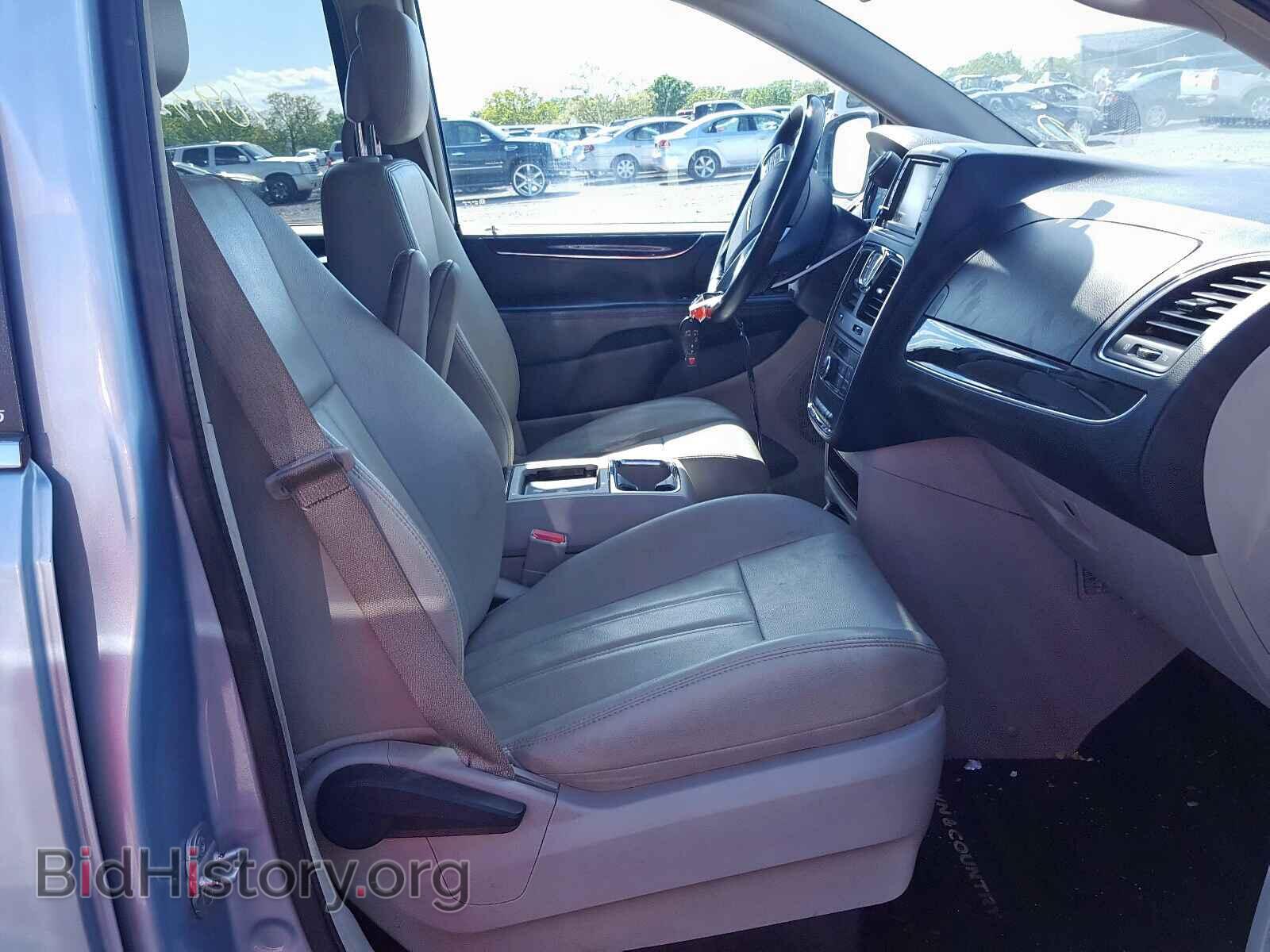 2013 CHRYSLER TOWN & COU - VIN: 2C4RC1BG4DR751435 - Фото 5